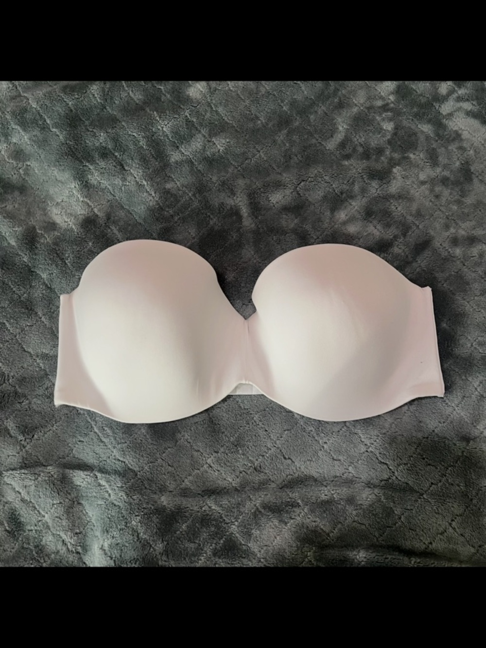 Maidenform Strapless Light Pink‎ Smooth Molded Bandeau Bra